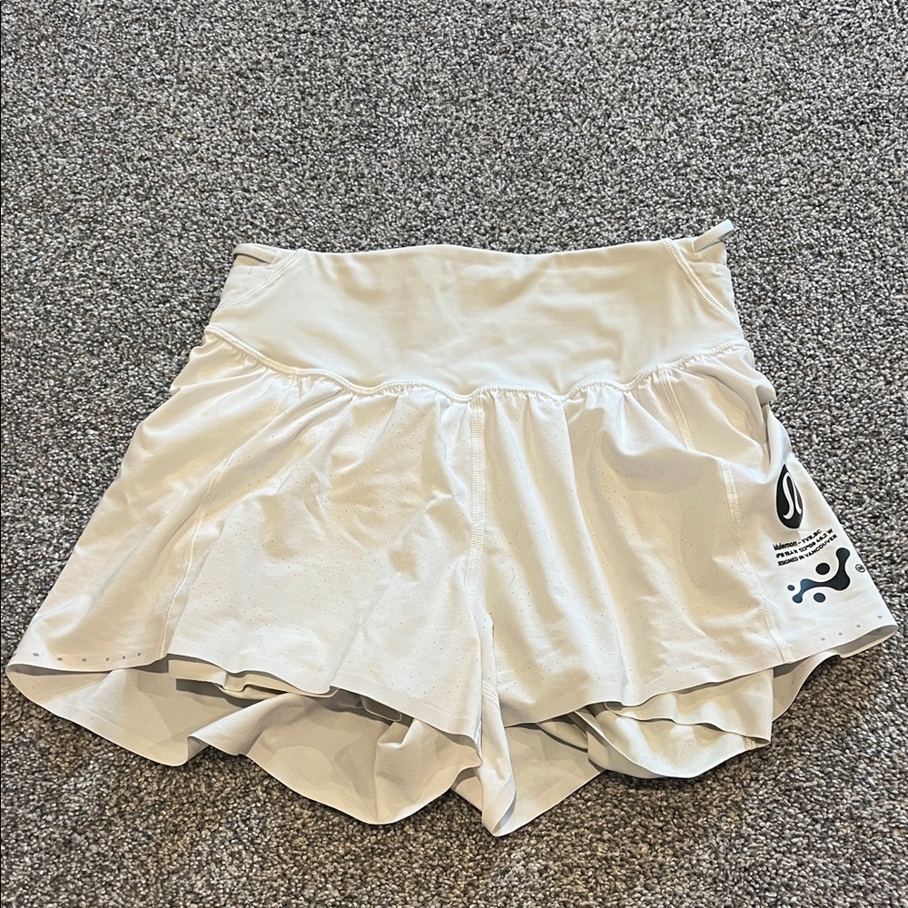 Lululemon Athletica White Skorts